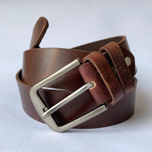 Stylish Men's Leather Belt Brown