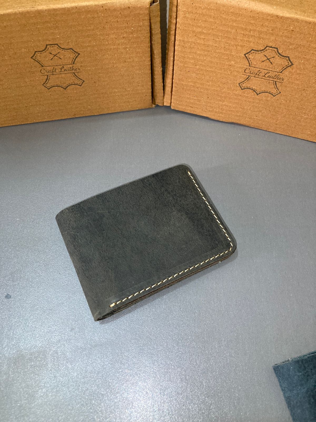 Leather Wallet Slim Bifold Design with Coin Pocket - Olive Green